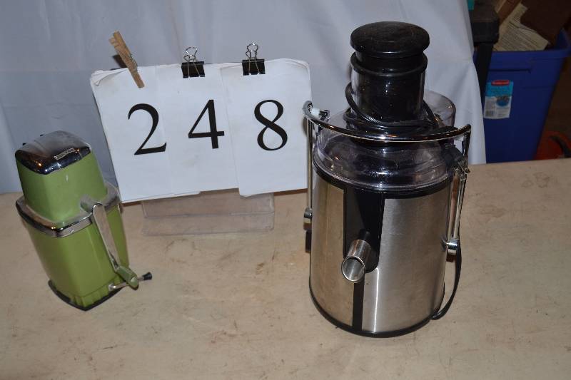 lot 248 image: Misc Household