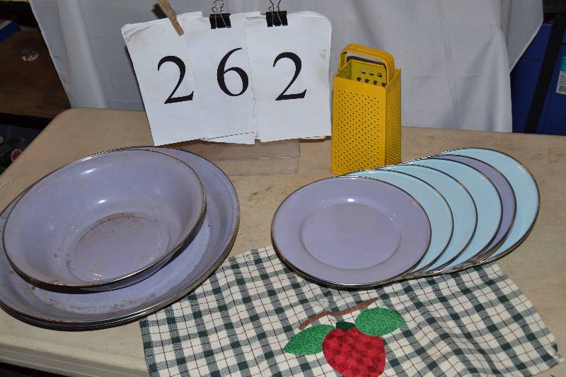 lot 262 image: Enamel plates and Grater