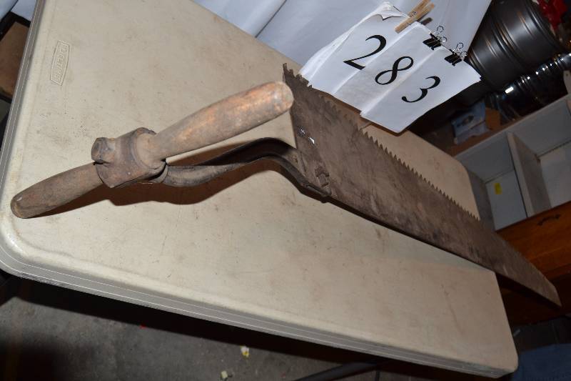 lot 283 image: Saw