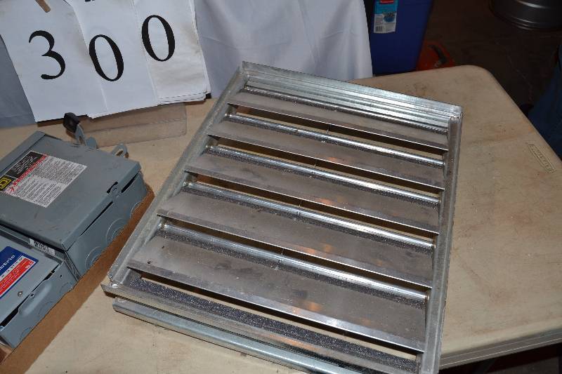 lot 300 image: Electrical boxes