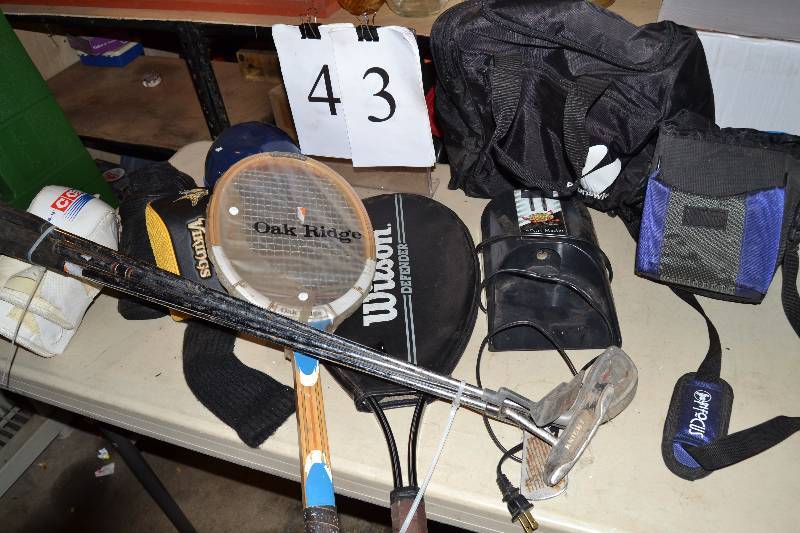 lot 43 image: Misc Sports