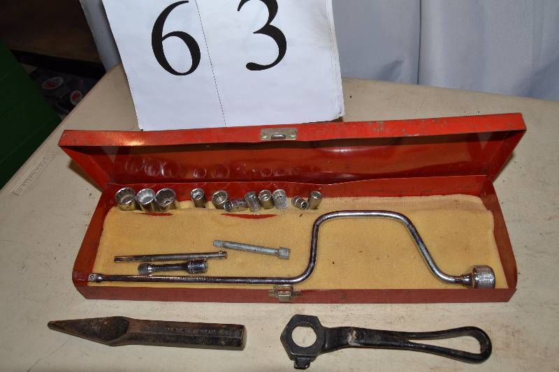 lot 63 image: Proto Tools