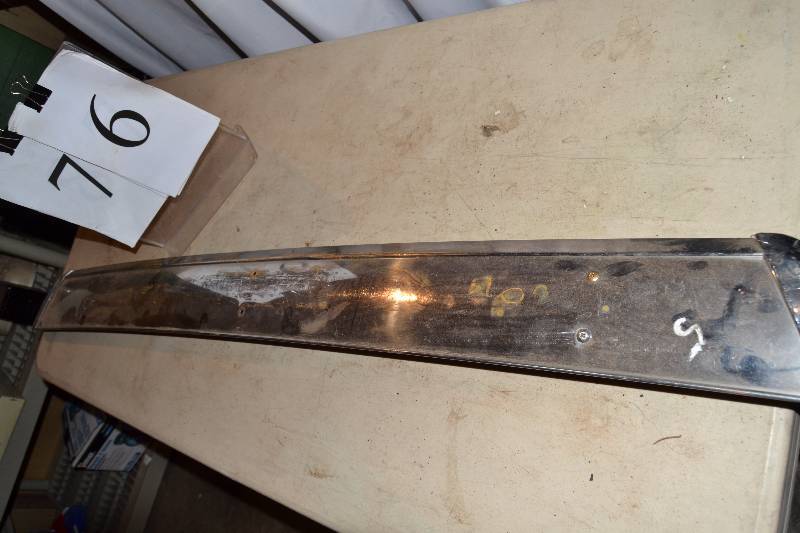 lot 76 image: Air Deflector