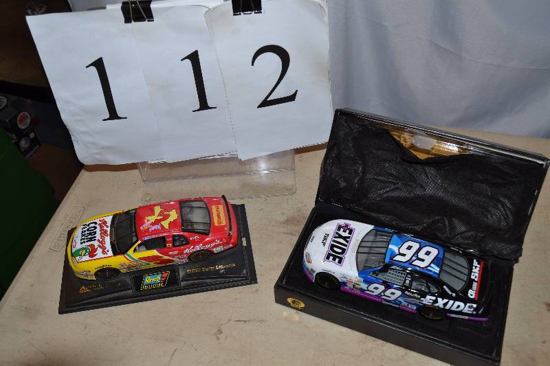 lot 112 image: Die Cast Model Cars