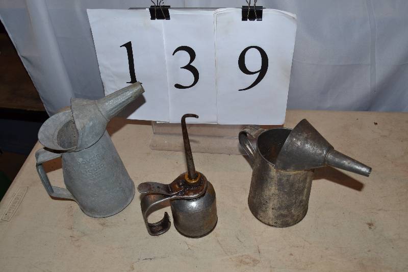 lot 139 image: Vintage Oil Cans