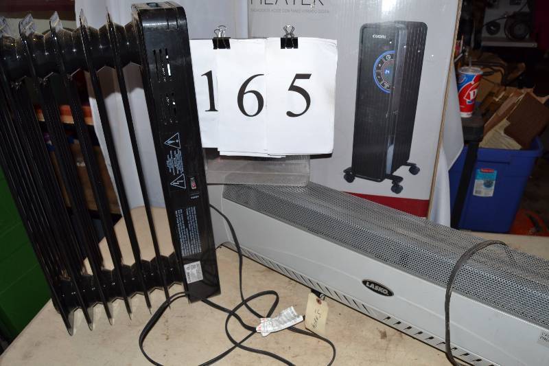 lot 165 image: Heaters