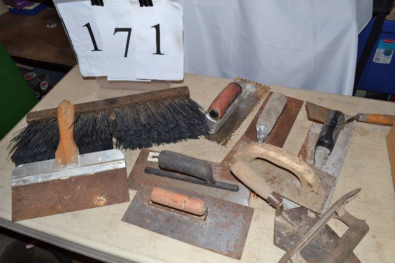 lot 171 image: Cement Tools