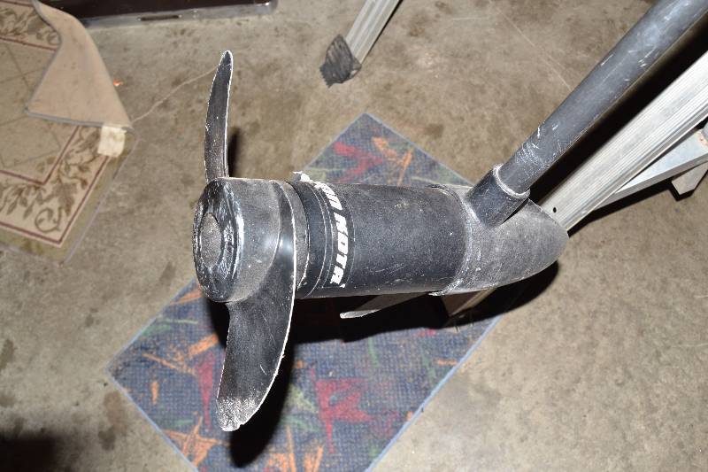 lot 5 image: Boat Motor