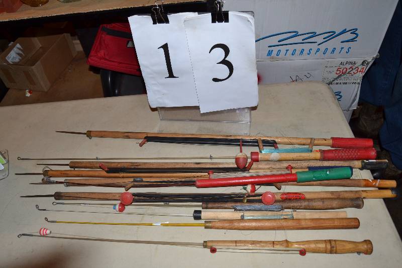lot 13 image: Ice Fishing Poles