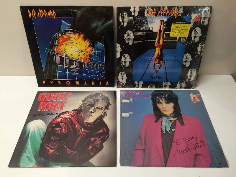 lot 21 image: Album Vinyl LP Two
