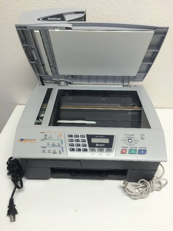 lot 4 image: Brother PrinterCopierFax