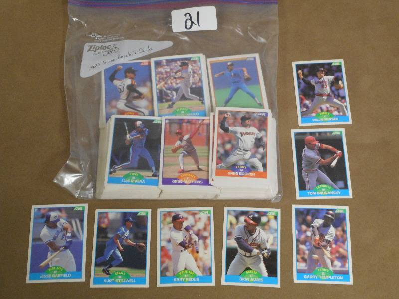 1989 Score Baseball Cards, (Quantit...