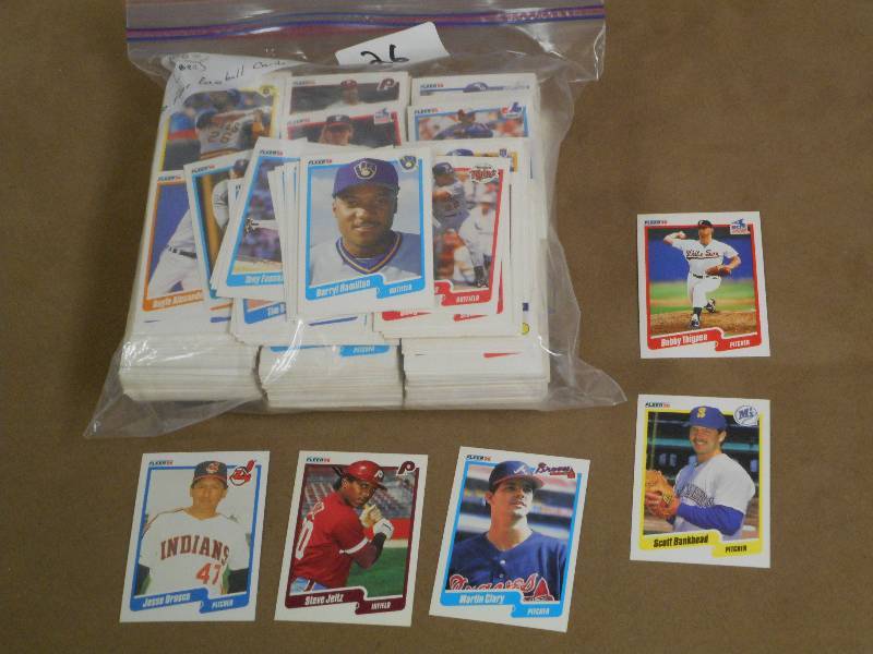 1990 Fleer Baseball Cards, (Quantit...