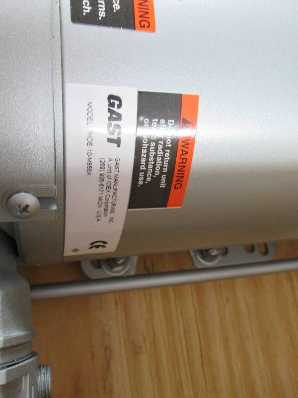 lot 68 image: BRAND NEW GAST VACUUM PUMP AND AIR COMPRESSOR