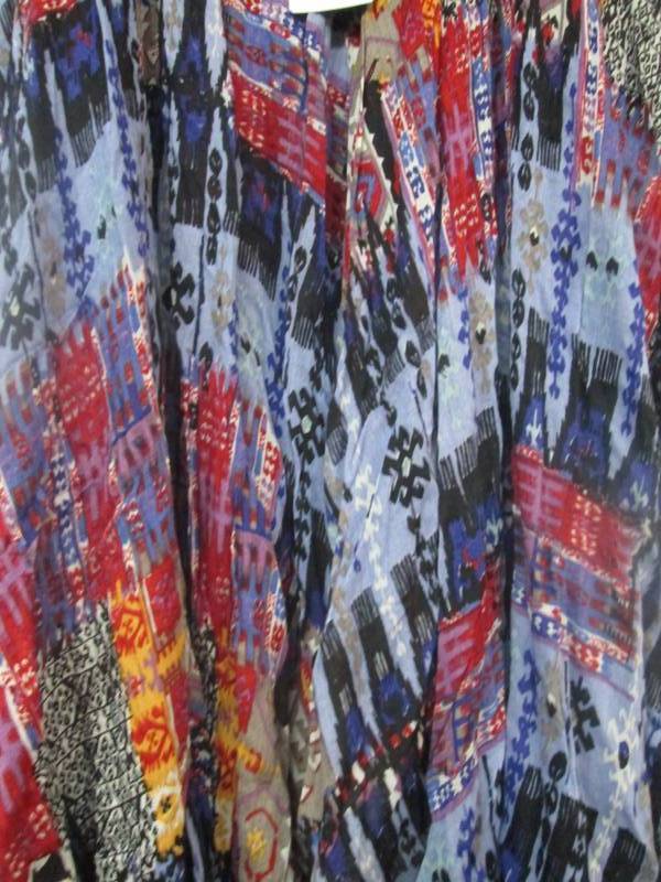 Lola P Womens Print Crinkle Shark Bite Skirt