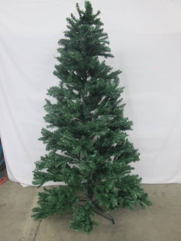 alcove 7 Unlit Christmas Tree