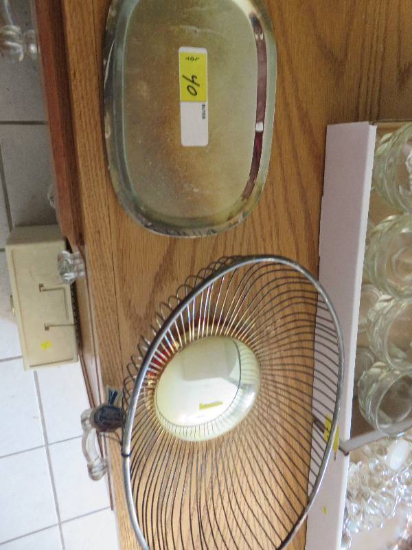 Leonard Silver plated Basket and Tray