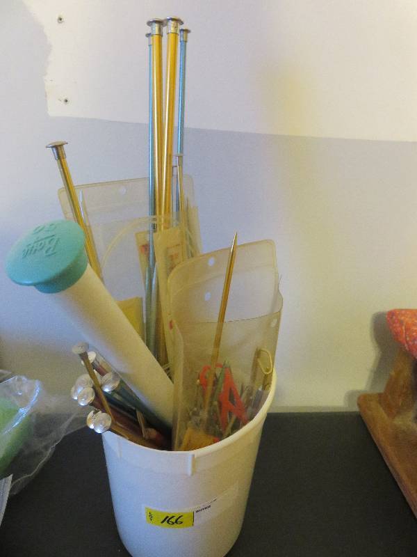 knitting needles